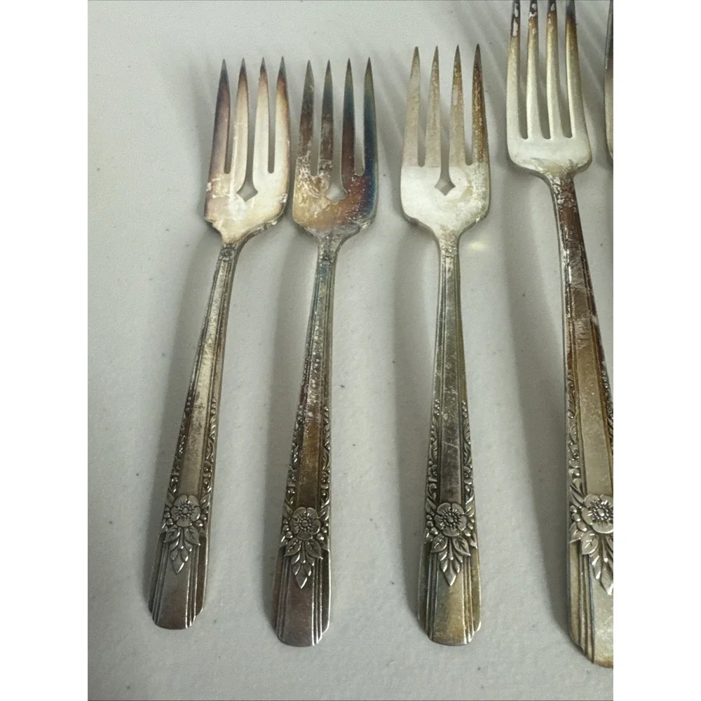 Oneida Nobility Plate 1938 La Rose 6 Forks Floral Silverplate Art Dec